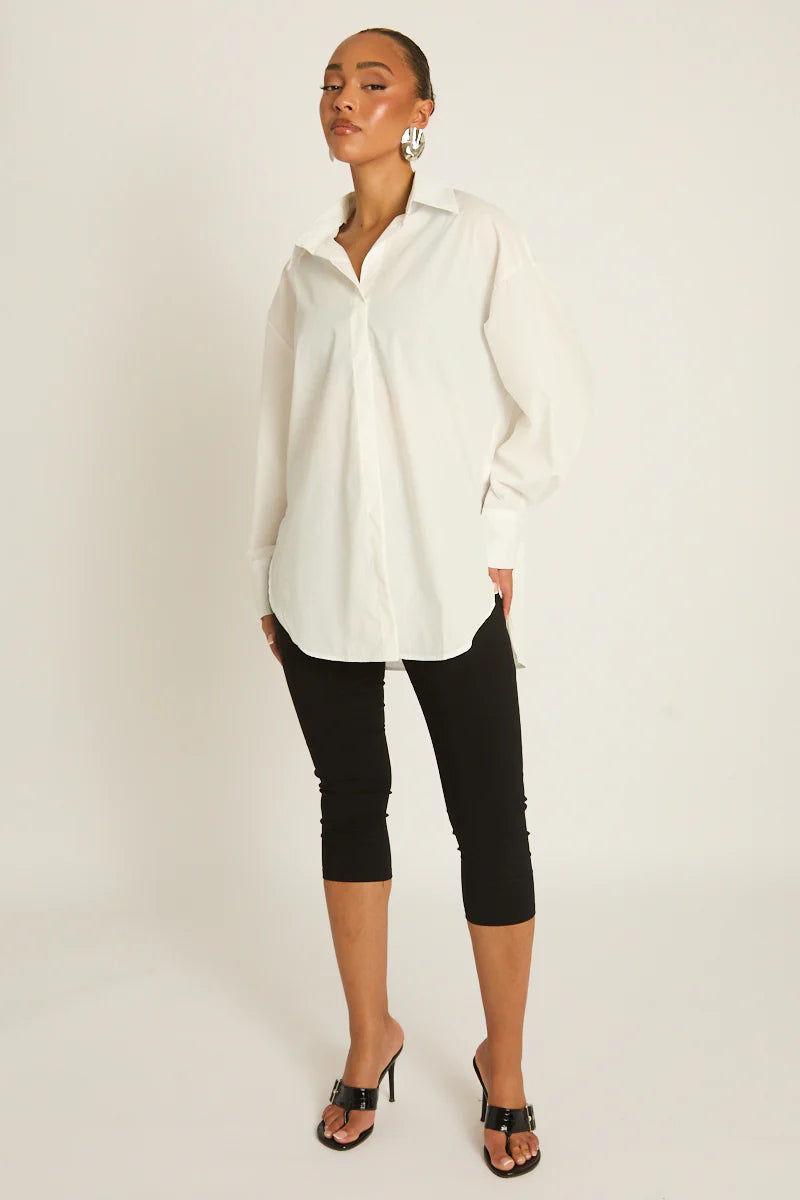 Aria — Oversized hvid basisskjorte