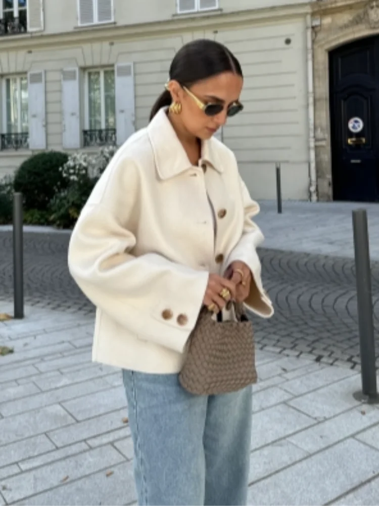 Gabriella | Kort uldjakke med boxy snit
