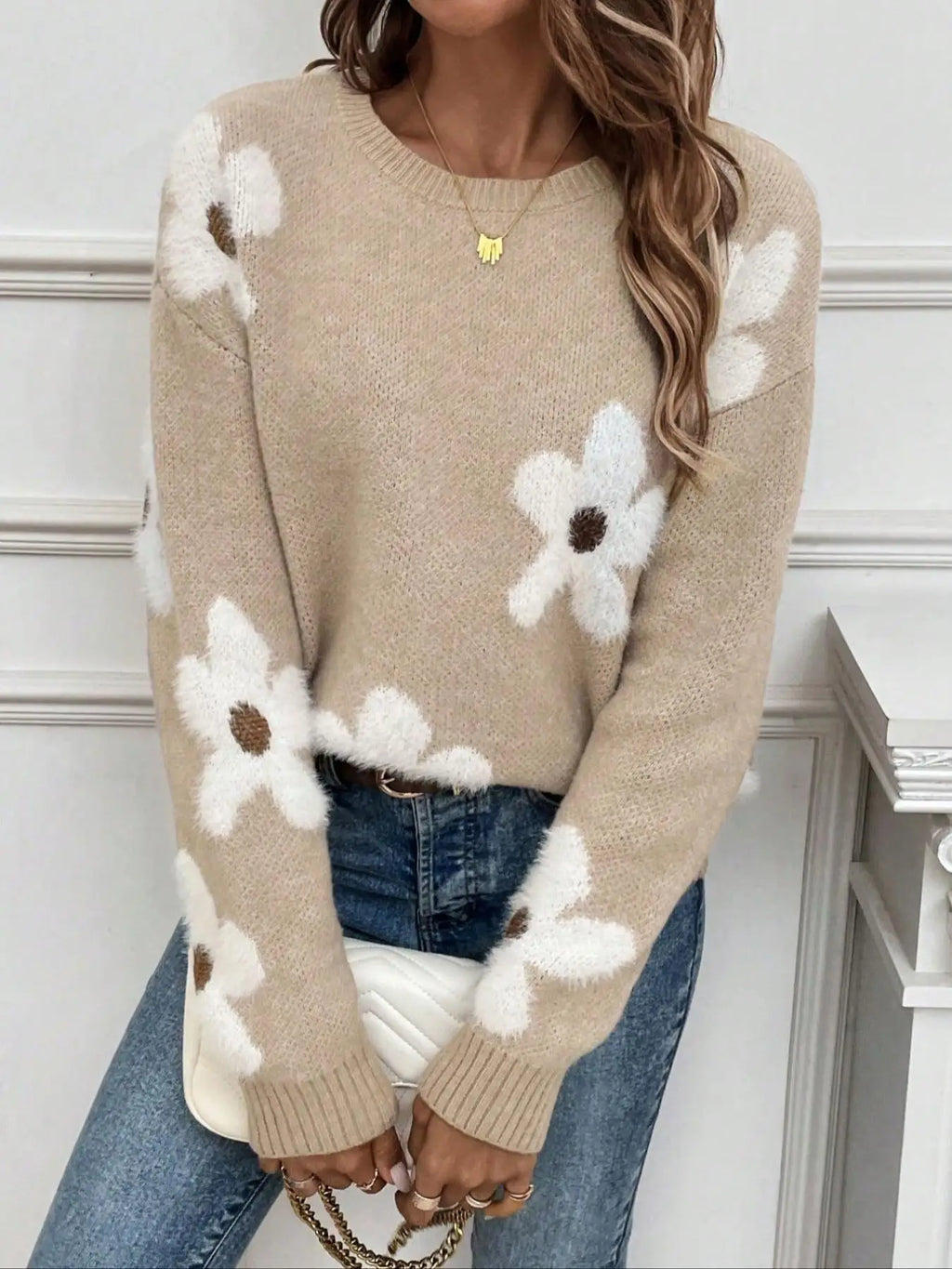 Melissa | Striksweater med rund hals og blomsterprint til kvinder