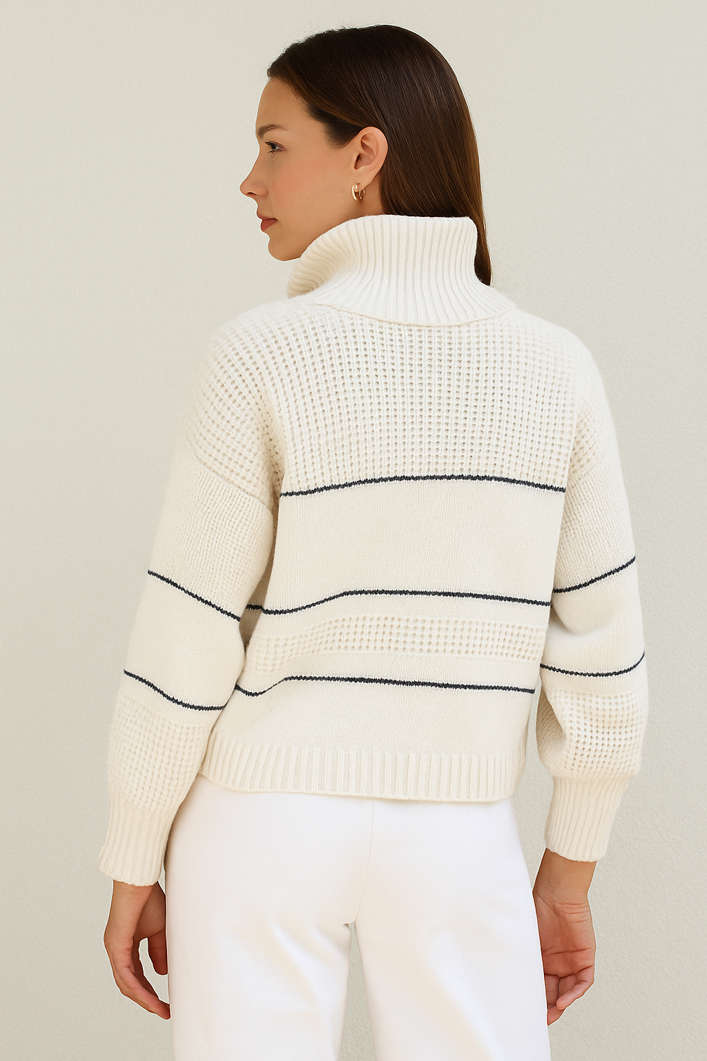 Celestina | Striksweater med knapkrave