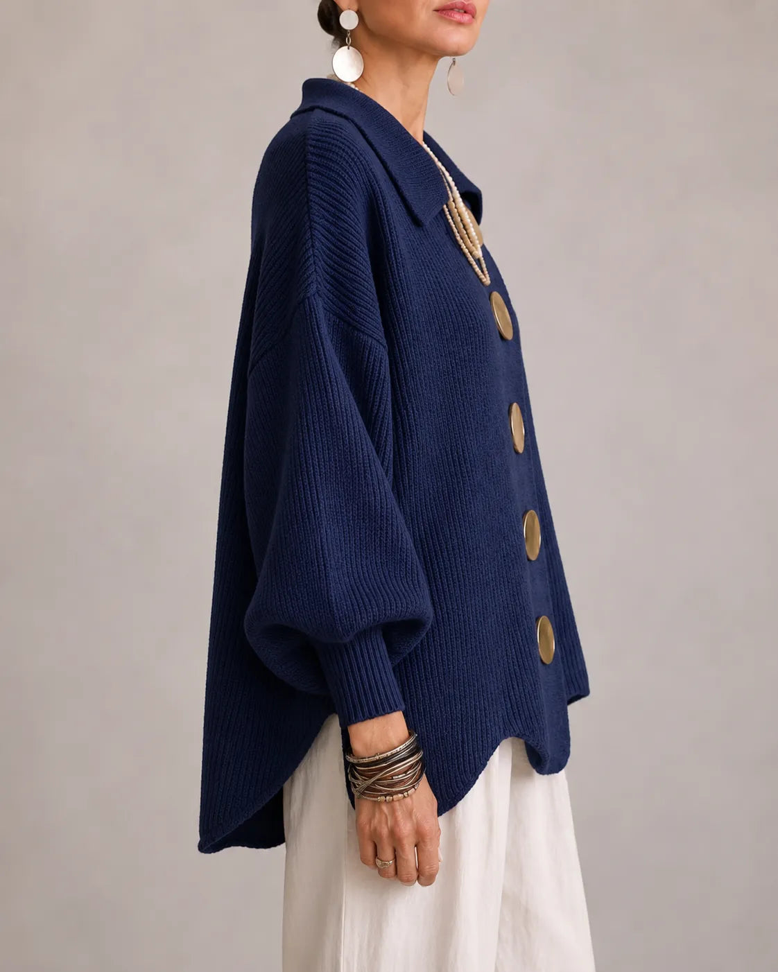 Elara – Oversized strikcardigan med knapper