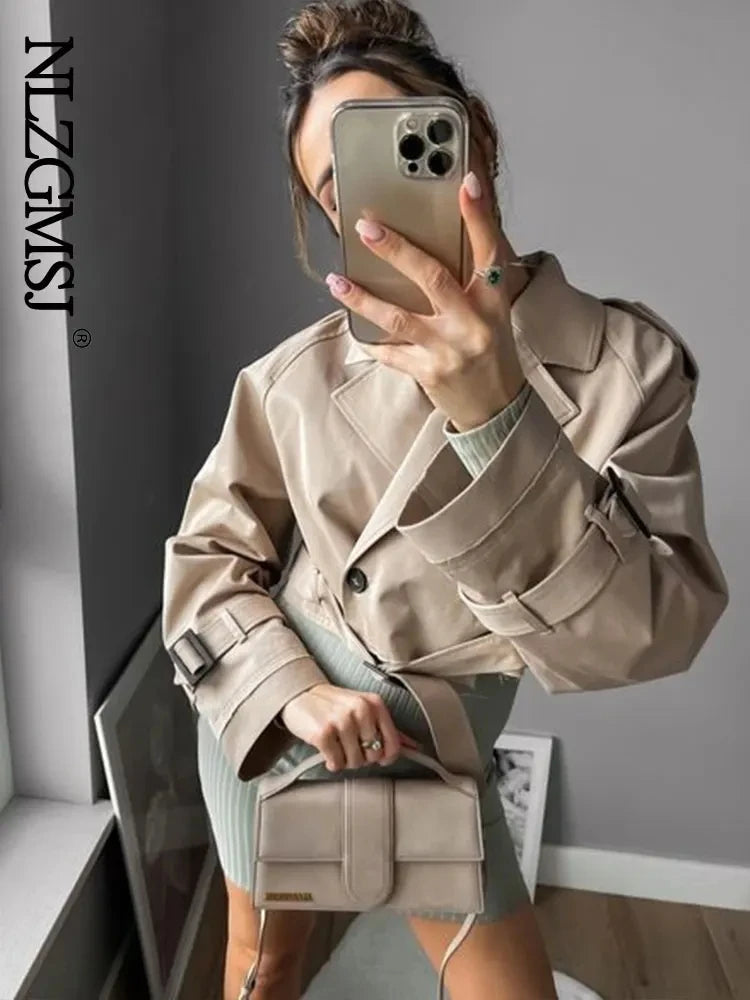 Sperandia | Kort trenchcoat med taljebælte