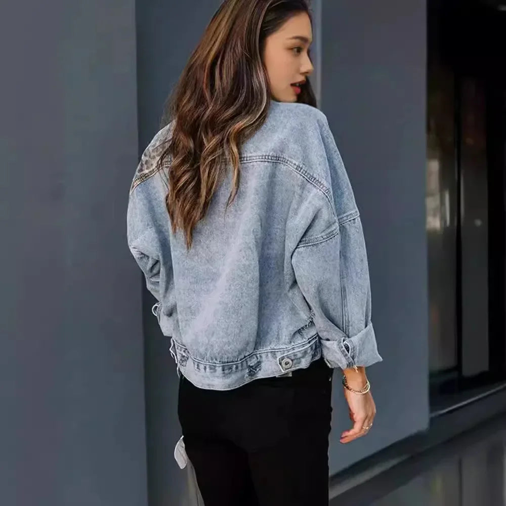 Paolina | Denimjakke med leopardindsatser og slidte detaljer