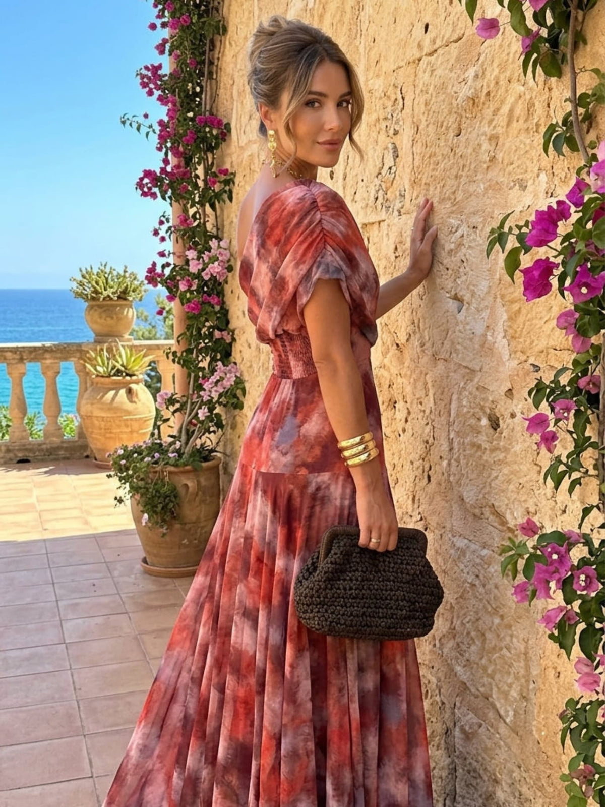 Lang one-shoulder-kjole med akvarelprint