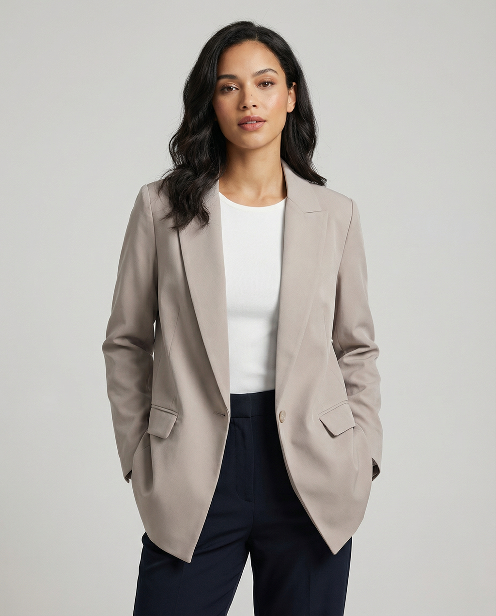 Paola – Oversized hørblazer til ubesværet kontorstil