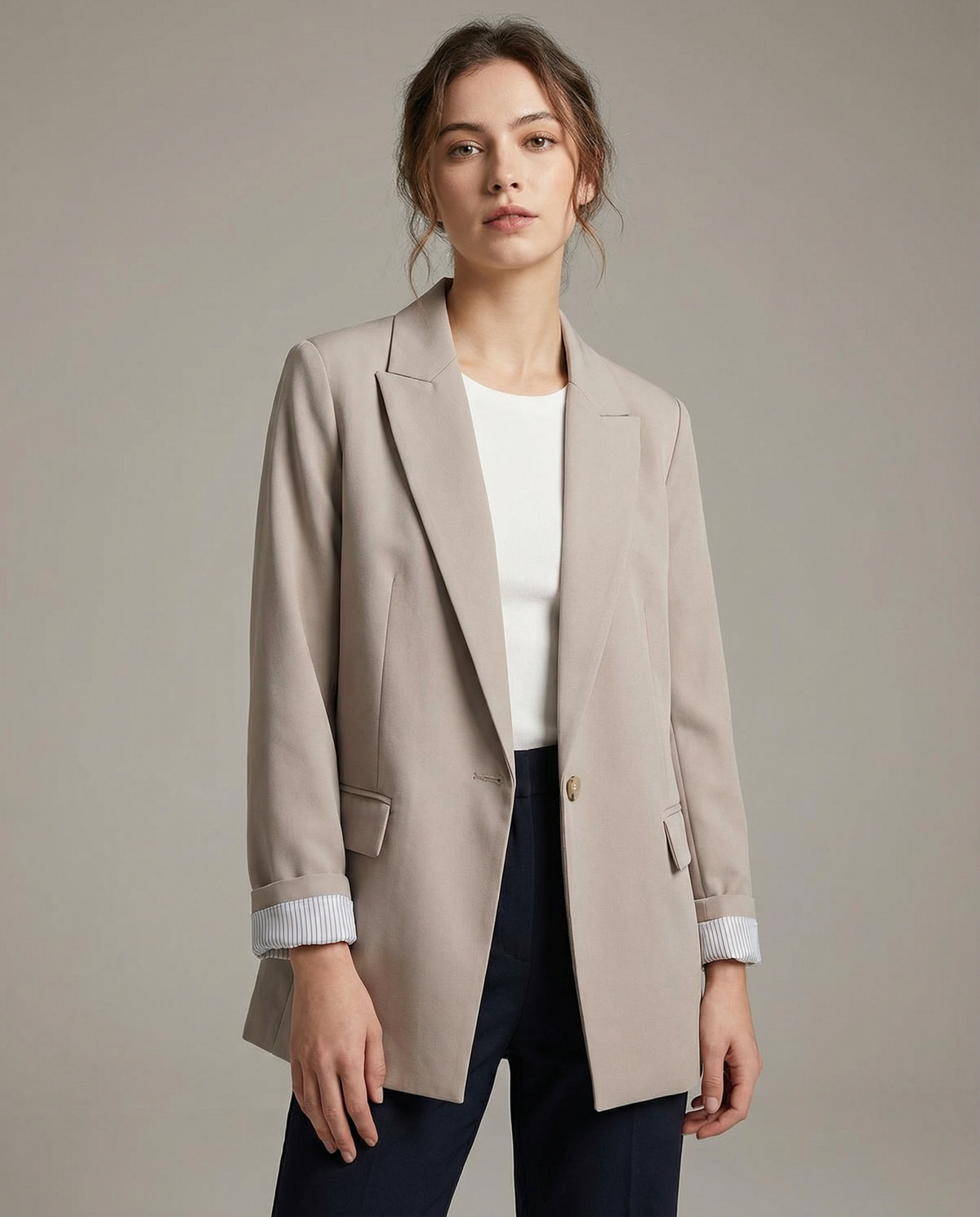 Paola – Oversized hørblazer til ubesværet kontorstil