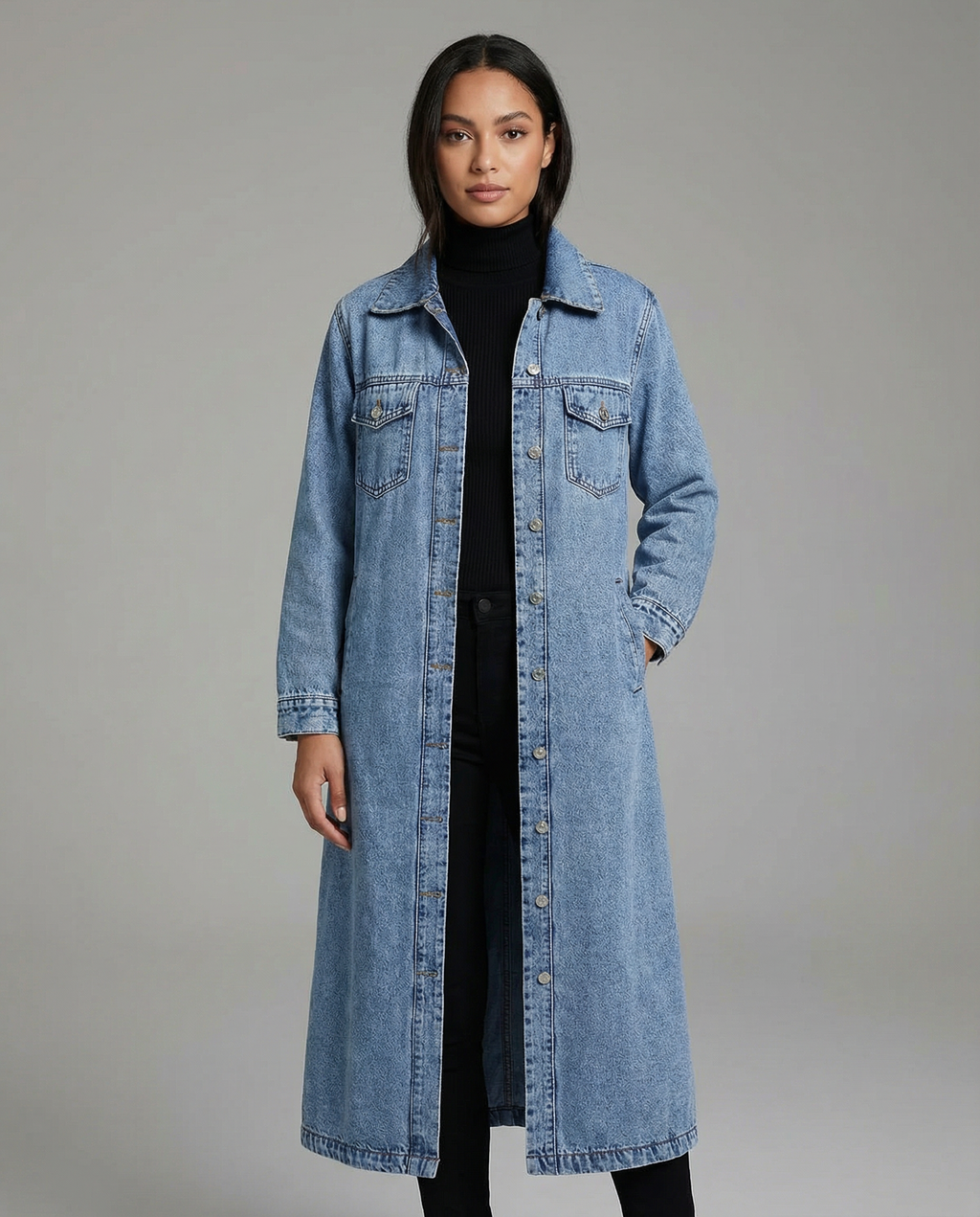 Tarsilla | Lang oversized denimfrakke med knapper og klassisk krave