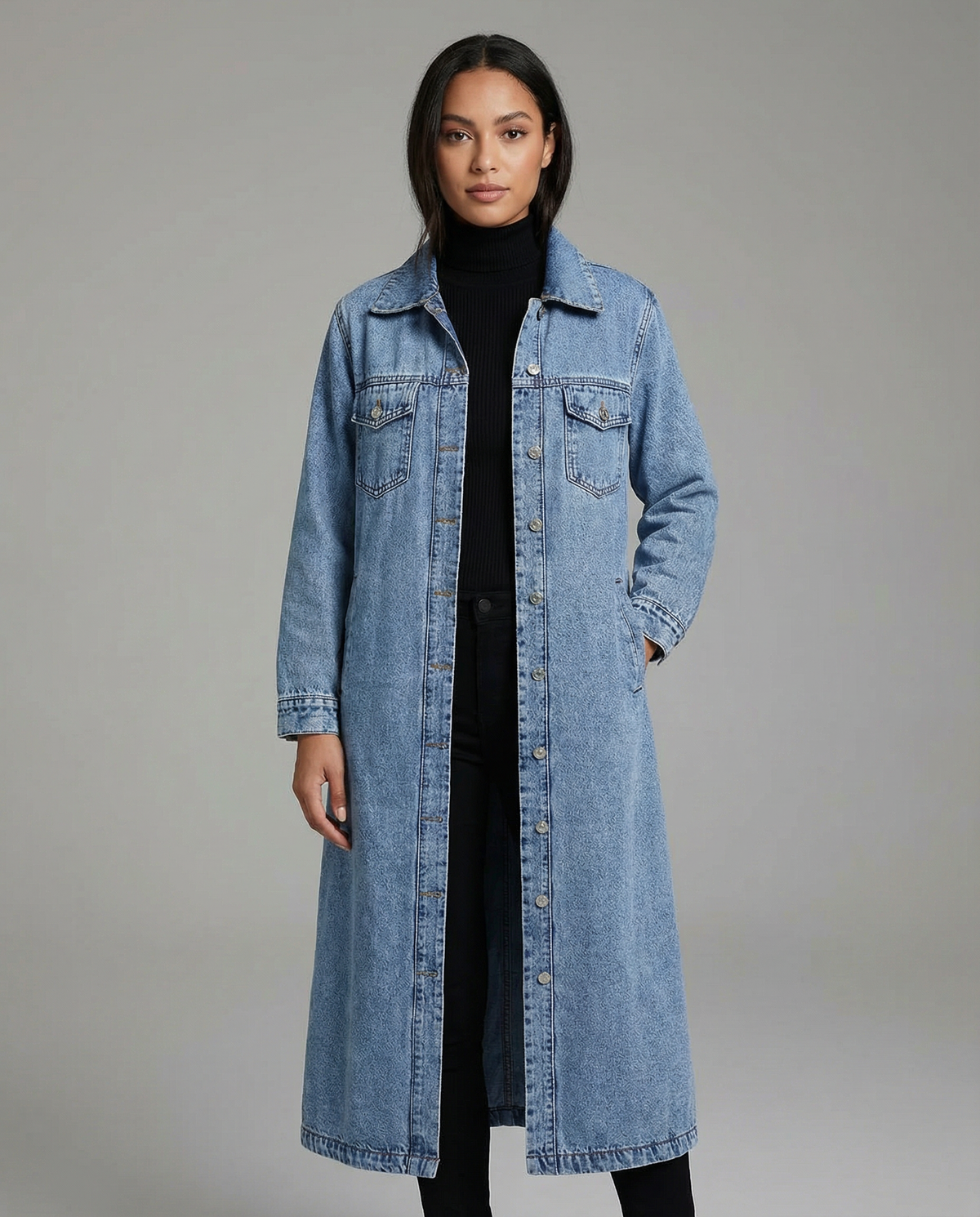 Tarsilla | Lang oversized denimfrakke med knapper og klassisk krave
