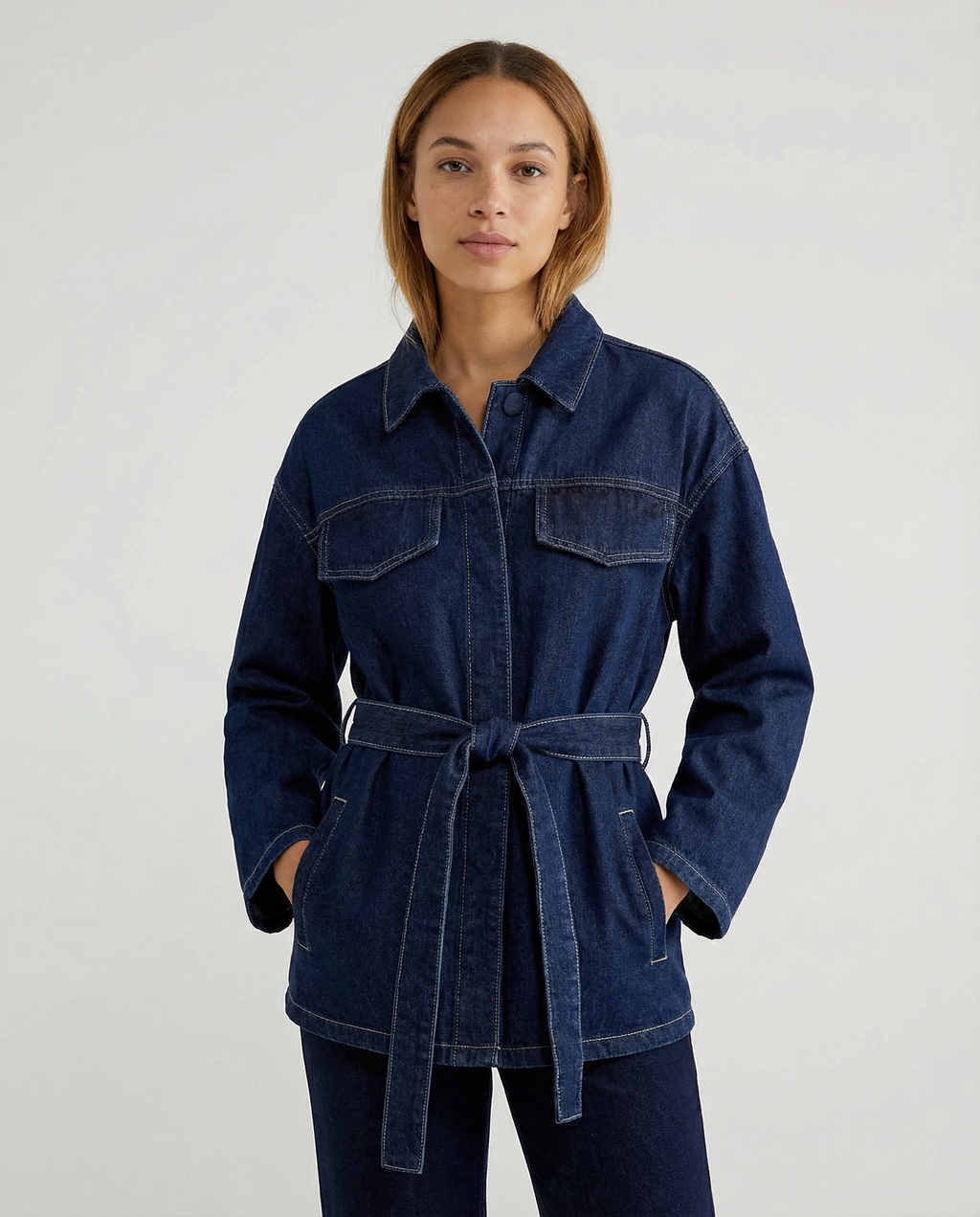 Salvatrice | Denimjakke i utility-stil med bælte