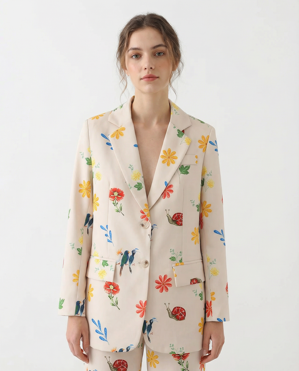Olimpia – Elegant blomstret blazer til forår og efterår