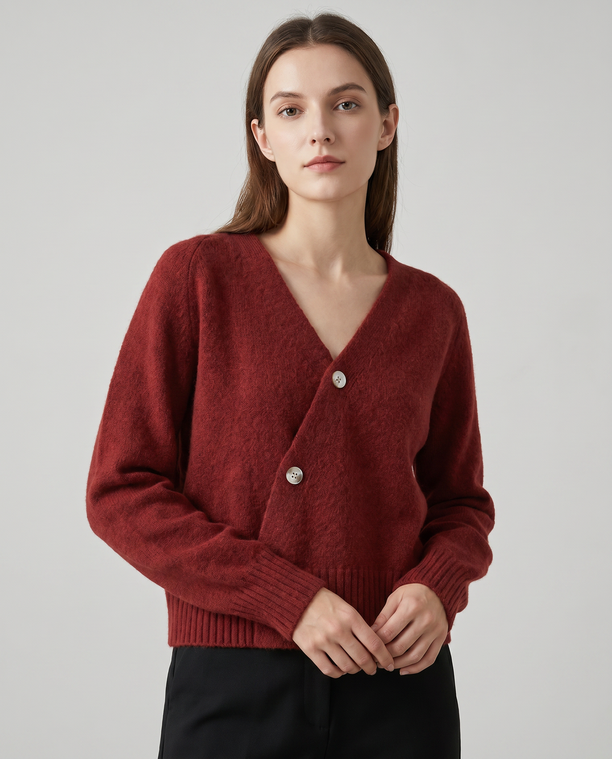Brunella | Slå-om-sweater i uldblanding med krydsede knapper