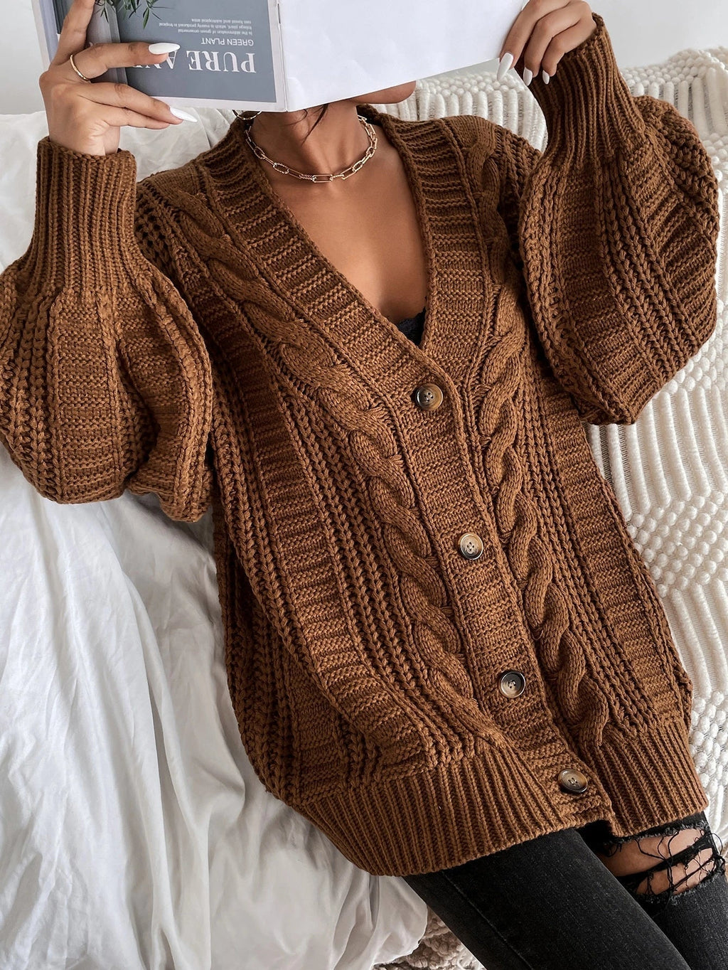 Alida – Oversized kabelstrikket cardigan
