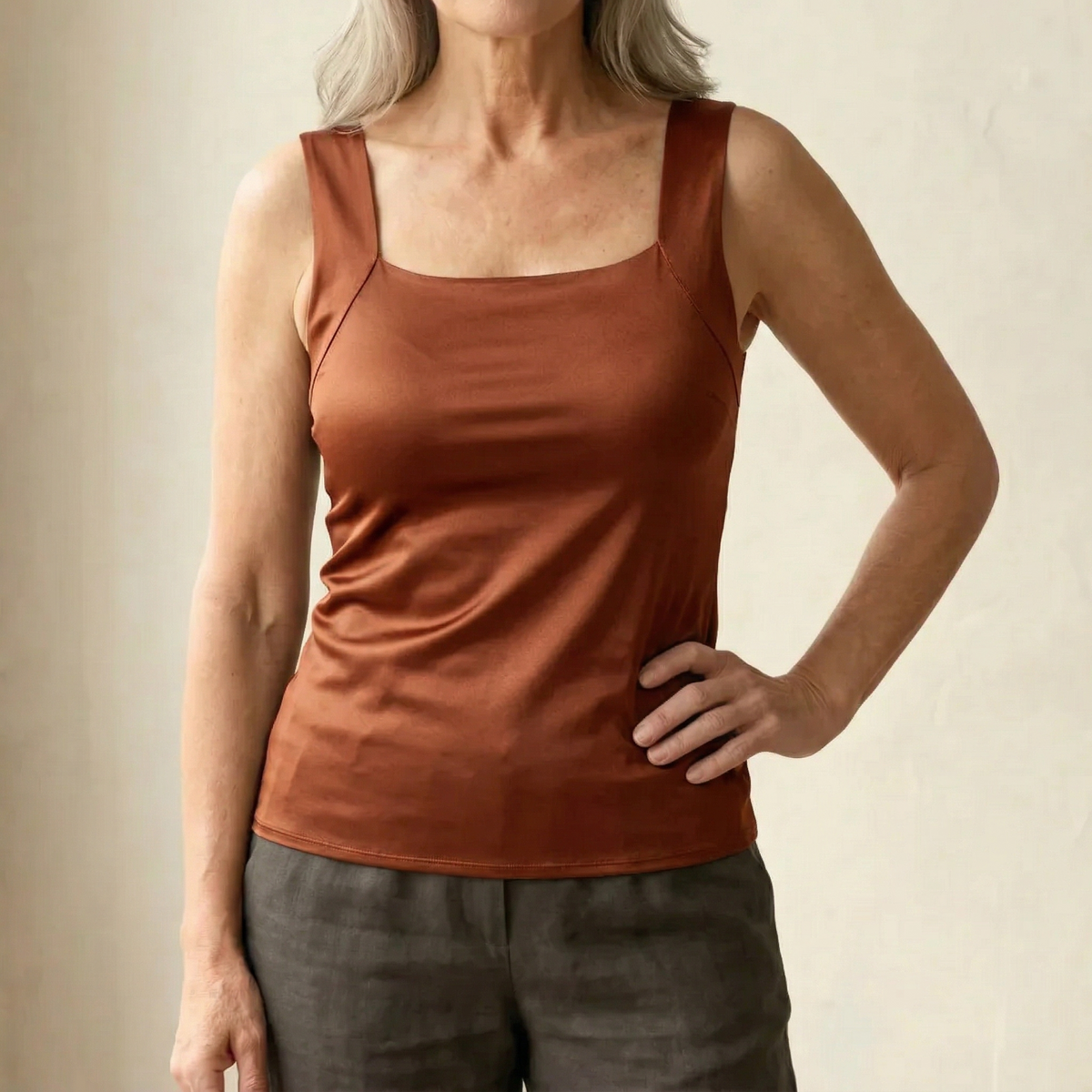 Roxanne | Tanktop med indbygget komfort-BH