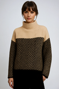 Milena | Rullekravesweater i cashmere med sildebensmønster