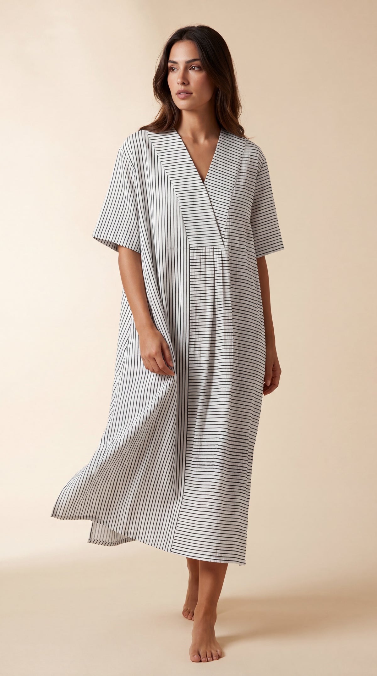 Brisa Noir | Oversize stribet midikjole
