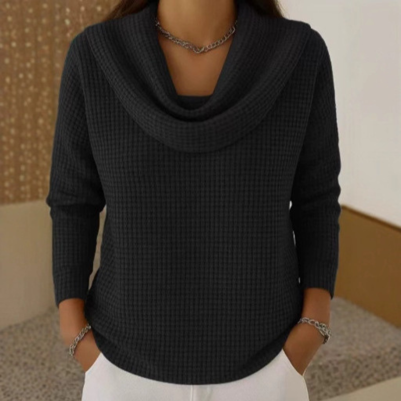 Cirilla | Varm sweater i bikubestrik med kaskadehals