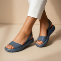 Lumina SoftStep — Premium sandal i marineblå