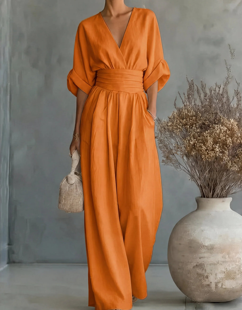 Daniela | Elegant jumpsuit med V-hals og vide ben