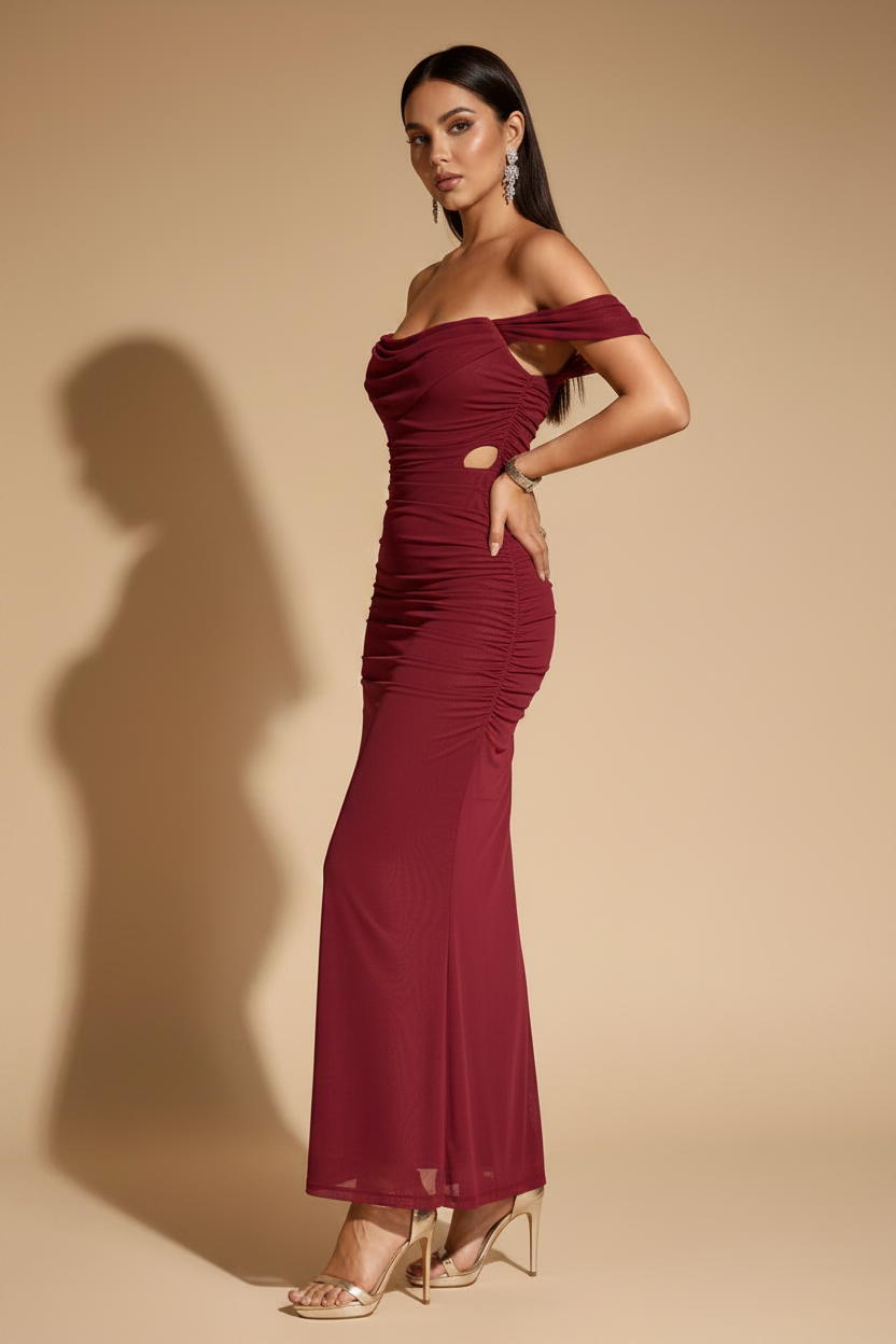 Serena | Draperet off shoulder-maxikjole i hindbærrød