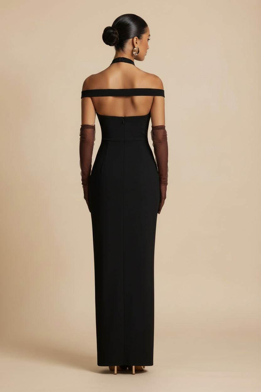 Selene | Off shoulder maxikjole i sort