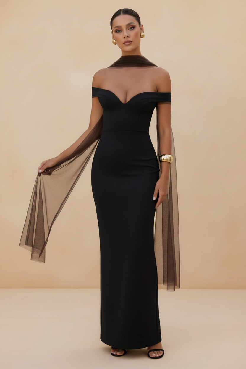 Selene | Off shoulder maxikjole i sort