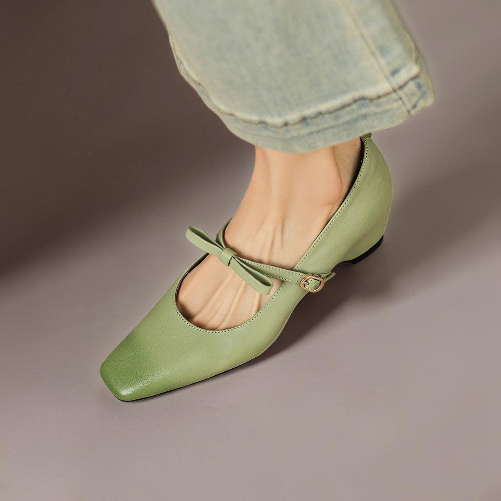 Bryony – Mary Jane-pumps med sløjferem