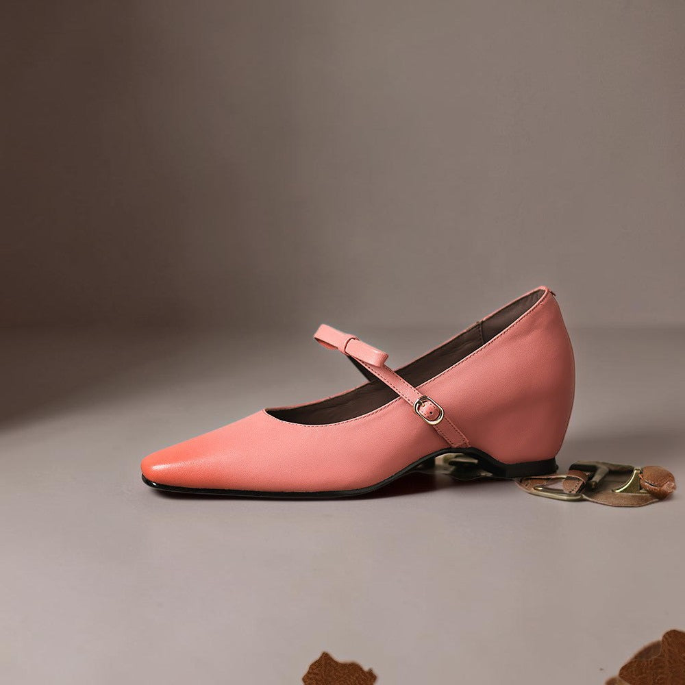 Bryony – Mary Jane-pumps med sløjferem